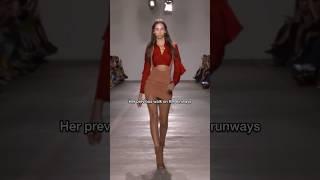 Do you think her current walk is better or her previous walk? | #runway #model #fashion #fyp #shorts