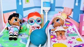 HARMFUL CHOCOLATE! Caregivers in the hospital (Kids LOL LOL surprise in kindergarten dolls cartoons