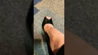 Shoe play #foot heels no nail polish
