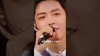 肖战回顾惊艳众人8秒红海#抖音 #明星 #肖战