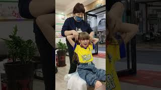 Kid gets Chinese massage  #china #massage #chineseculture