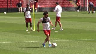 INSIDE TRAINING | Chiesa shows Salah how to dribble Full Liverpool team back at Training today