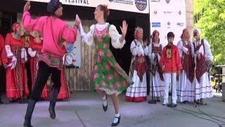 Танец "Московская кадриль" на фестивале "Taste of Russia" в Торонто