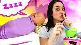 Video e giochi per bambini. Una colazione abbondante. Le bambole Baby Born e Chi Chi Love