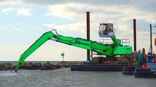 SENNEBOGEN 835 - DREDGING GROTON LONG POINT