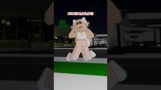 ЧТО ДУМАЕТЕ У МЕНЯ ЗАКОНЧИЛИСЬ ИДЕИ ДОЯ ВИДЕО?! #roblox #роблокс #смешное #рофл #brookhaven