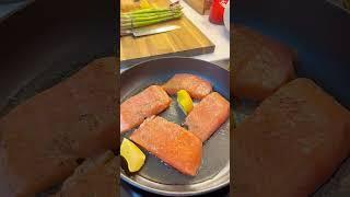 Date night‍🫶 #salmon #recipe #food #cookingchannel #asmrfood #foodie #shorts #fyp #youtube