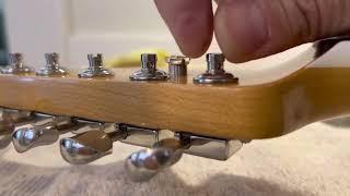 Opening or Unlocking Fender Vintage Style Locking Tuners.