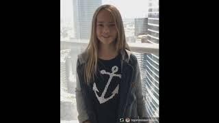 Kristina Pimenova in Moscow. The snow top mini models