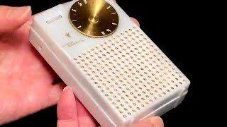 Regency TR-1 first transistor radio 1954 PEARLESCENT WHITE! 1955 - collectornet.net