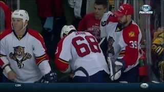 Gotta See It: Jagr's battle with Chara ends with hurt hand