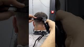 Trending haircut style #barbershop #haircutting #menssalon #ytshorts #viralhairstyle #shortsfeed