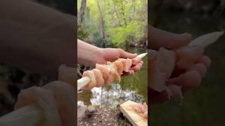 Sadece balta ile tavuk pişirmek/Primitive chicken cooking — only an axe, no tools #outdoors #camping
