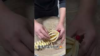 How to Create Hyper-Realistic Banana Sculptures Step by Step