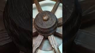 Потолочная люстра колесо от телеги своими руками / DIY wooden wagon wheel ceiling Led fixture #diy