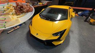 xQc Shows his Lamborghini in his Garage