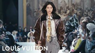 Women’s Fall-Winter 2022 Show | LOUIS VUITTON