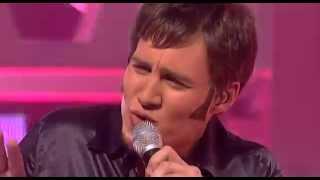 Eric singing "Fresh" by Kool & The Gang - Liveshow 4 - Idols season 2