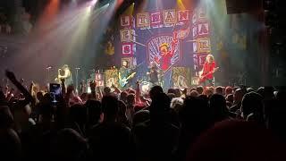 Less Than Jake: Johnny Quest Thinks We’re Sellouts (live in Nashville)
