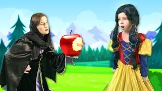 Snow White and the Seven Dwarfs | Bedtime Stories and Fairy Tales for kids