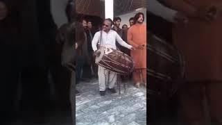 Me tera boyfriend to mere girlfriend song on punjabi dhol must watch