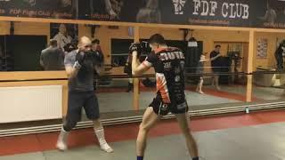 Kickboxing w FDF Club z Kamil Ruta