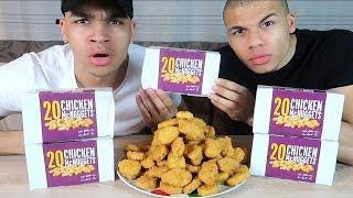 100 CHICKEN NUGGETS IN 10 MINUTEN CHALLENGE !!! | Kelvin und Marvin