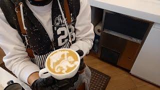 Short video || latteart || barista @koma coffee || coffee lover ||  by: Robzky Master