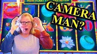 Trying to Be the Cameraman, and Failing... - Happy & Prosperous Slot! #slots #casino #slotmachine