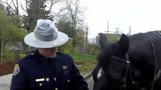 Oregon NewsLab: Officer Kilcullen memorial procession