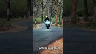 Apache RR 310 Roar | Fly-by  In the forest