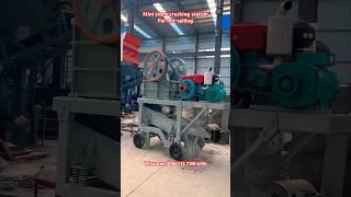 Mini mobile aggregate stone crushing machine,small jaw crusher +screener,small rock crusher station