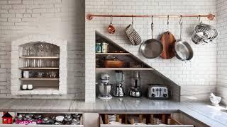 Space, Style and a Whole Lot of  Pot Racks  Пространство, стиль и множество стеллажей на кухне