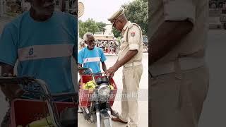 मौत तो आनी है मगर रोड पर न आये।।#trafficawarenes #roadsafety #ayodhya #helmet #trending #shorts