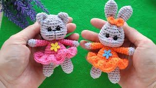 Зайка в платье  вязаная крючкомЗайчик брелок крючком crochet bunnyHäkelhase