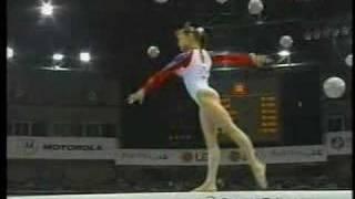 Yekaterina Lobaznyuk - 1999 Worlds Team Finals - Balance Beam