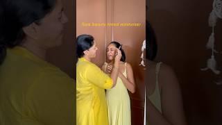 My mom does my makeup️