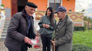 Në Kërçisht të Dibrës takuam njerëz me zemër të madhe.”Vdiq Enver Hoxha, vdiq Shqipëria”.