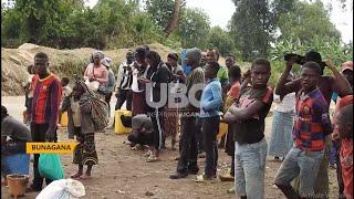 Bunagana - M23 Rebels block refugees crossing back to Congo.