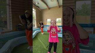 КТО ЖЕ ПОБЕДИТ В ЭТОМ ЧЕЛЕНДЖЕ !?! (МАЛЬЧИКИ или ДЕВОЧКИ!?) #chellenge #алинка #бруно