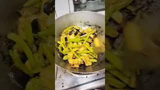 gaon#poisaag#simple testy curry#trend#shortsvideo subscribe like share my channel pls