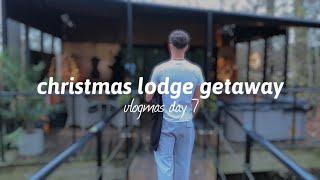 christmas lodge getaway | vlogmas day 7