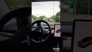 Porsche Macan vs Tesla Model 3