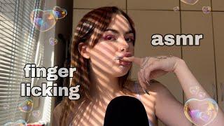 ASMR FINGER LICKING