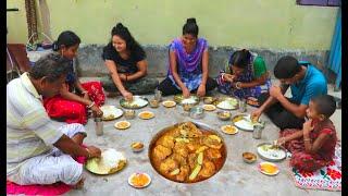 Ajke Maa Rann Korlo Deshi Macher Jhol Ar Baganer Tatka Kichu Sabji -Bengali Village Best Lunch