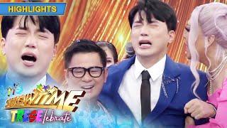 Ryan gets emotional after his first win in Magpasikat 2022 | It's Showtime