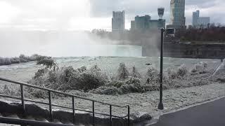 Niagara Falls view from the Goat island 1