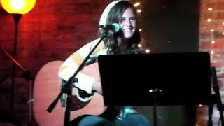 Caitlin Powell solo performance (Neoni) #neoni @neoni #singer