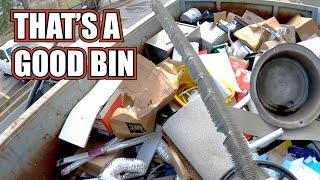 Dumpster Diving Street Scrapping - Huge Pile of Stuff!