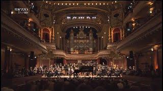 Lucas Debargue - Gershwin "Rhapsody in Blue"
